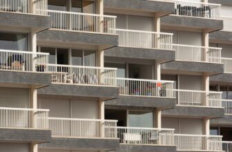 balcon security camera apartment