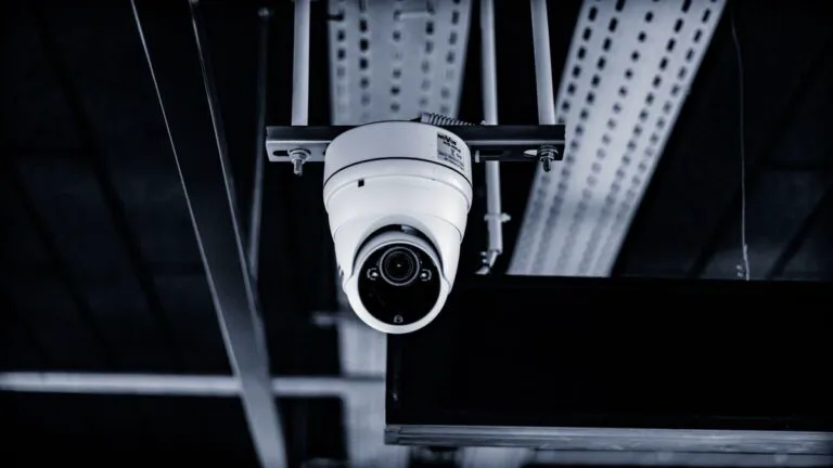 Caméra IP Foscam C5M - surveillance vidéo