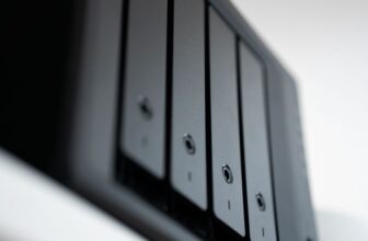 nas storage server hard drive