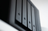 Stockage caméra IP : cloud vs local — guide de choix en 2026